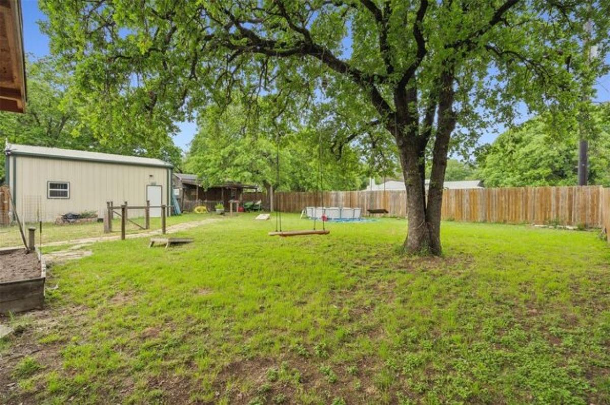 Picture of Home For Sale in Azle, Texas, United States