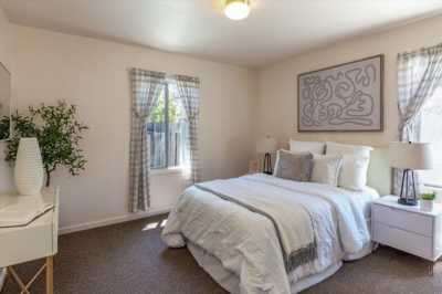 Home For Sale in Redwood City, California