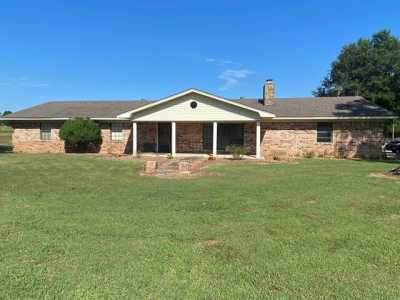 Home For Sale in Enola, Arkansas