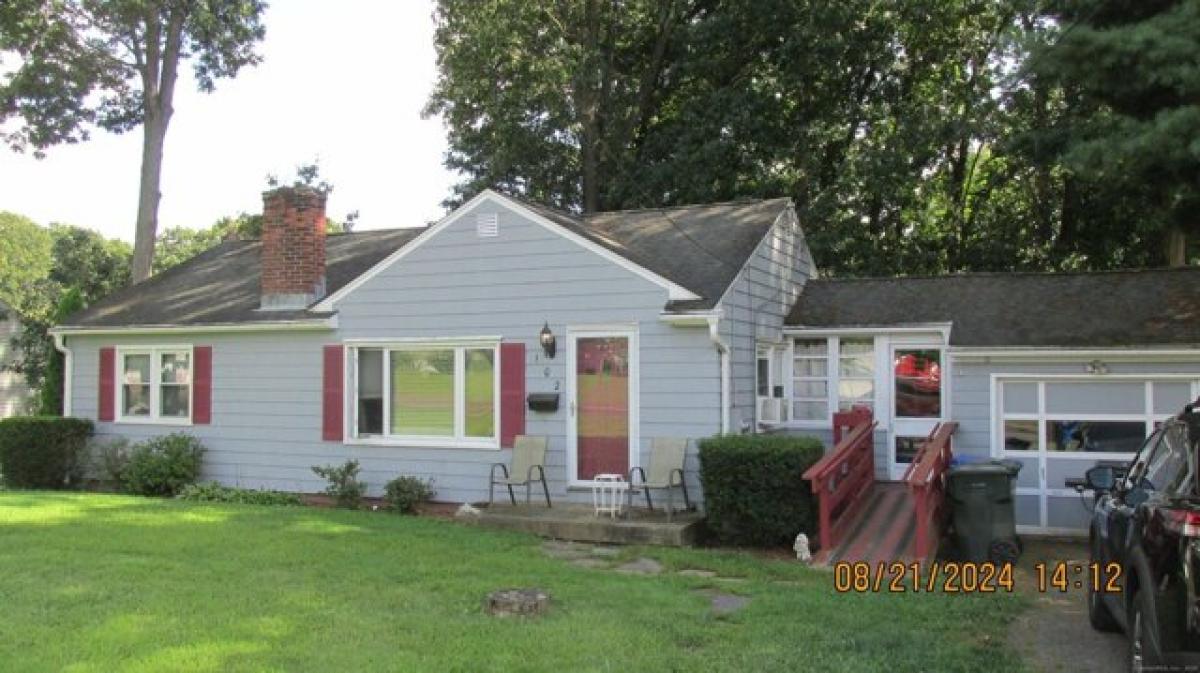 Picture of Home For Sale in Rocky Hill, Connecticut, United States