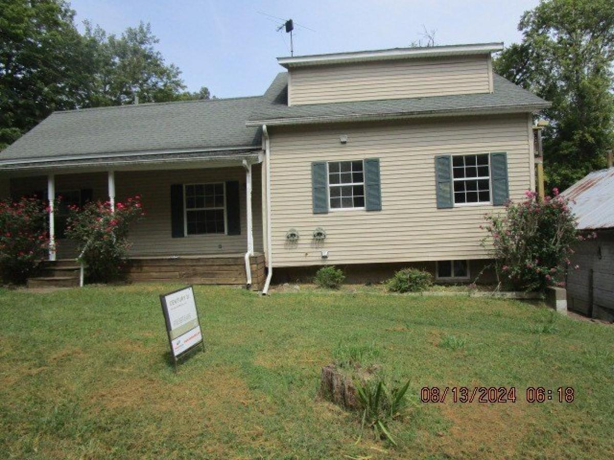 Picture of Home For Sale in Elizabethtown, Illinois, United States