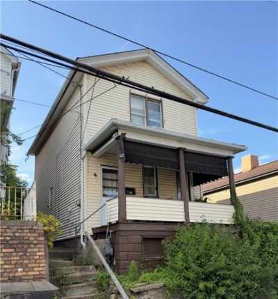 Home For Rent in Tarentum, Pennsylvania