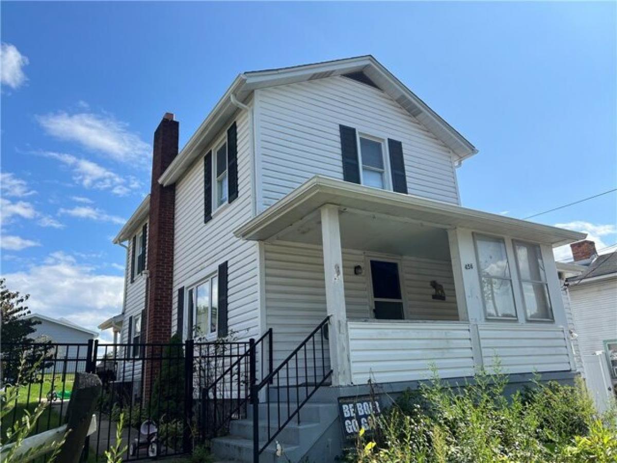 Picture of Home For Sale in Bairdford, Pennsylvania, United States