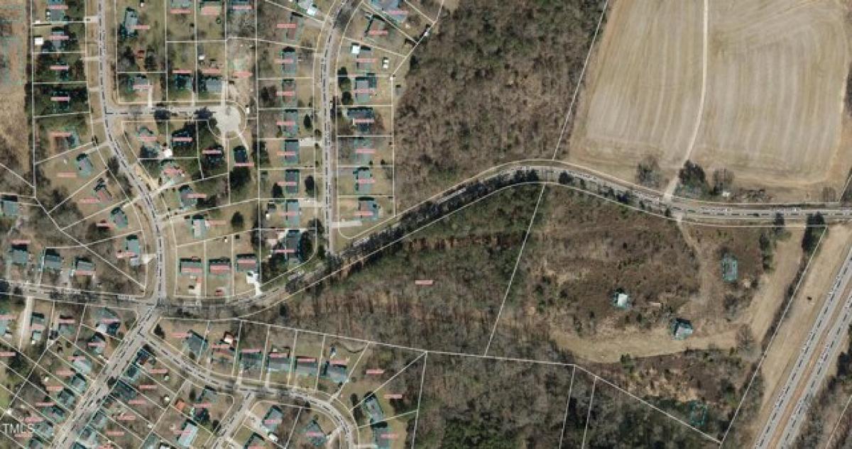 Picture of Residential Land For Sale in Henderson, North Carolina, United States