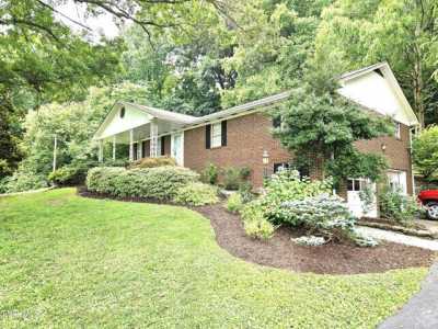 Home For Sale in Rogersville, Tennessee