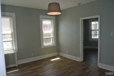 Home For Rent in Wallington, New Jersey