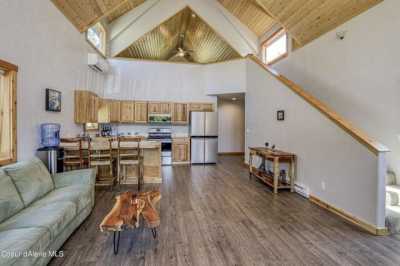 Home For Sale in Clark Fork, Idaho