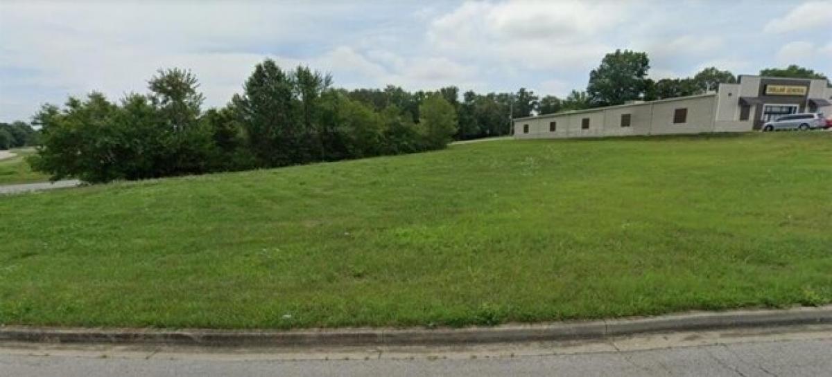 Picture of Residential Land For Sale in Excelsior Springs, Missouri, United States