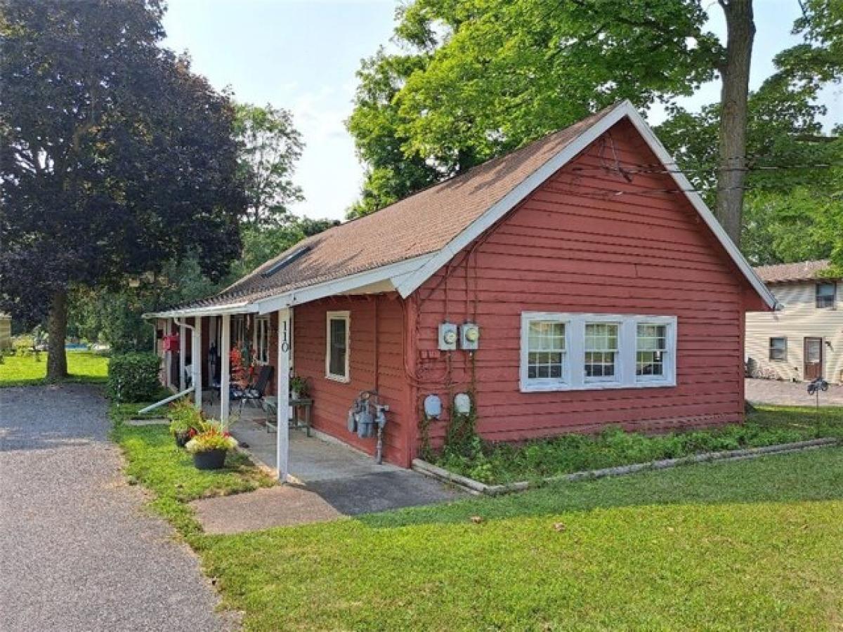 Picture of Home For Sale in Caledonia, New York, United States