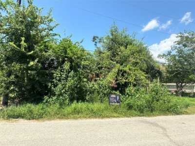 Residential Land For Sale in Eagle Lake, Texas