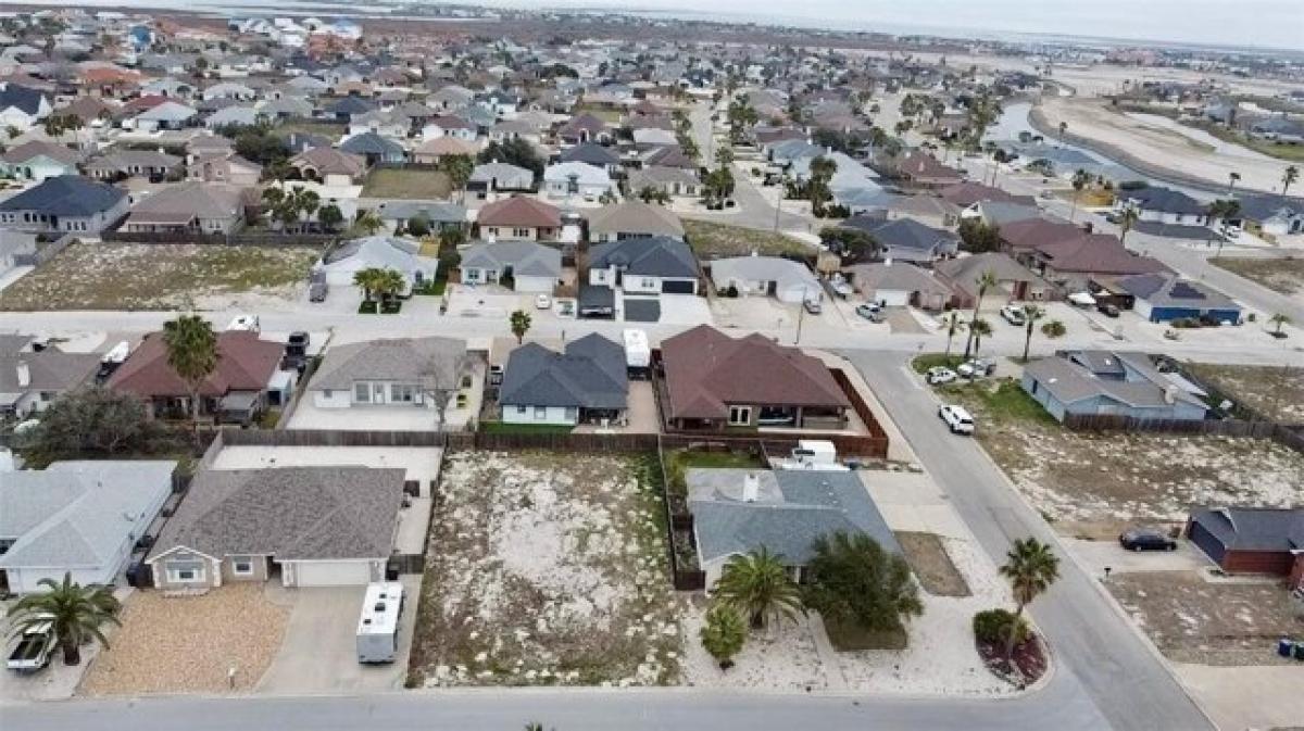 Picture of Residential Land For Sale in Corpus Christi, Texas, United States