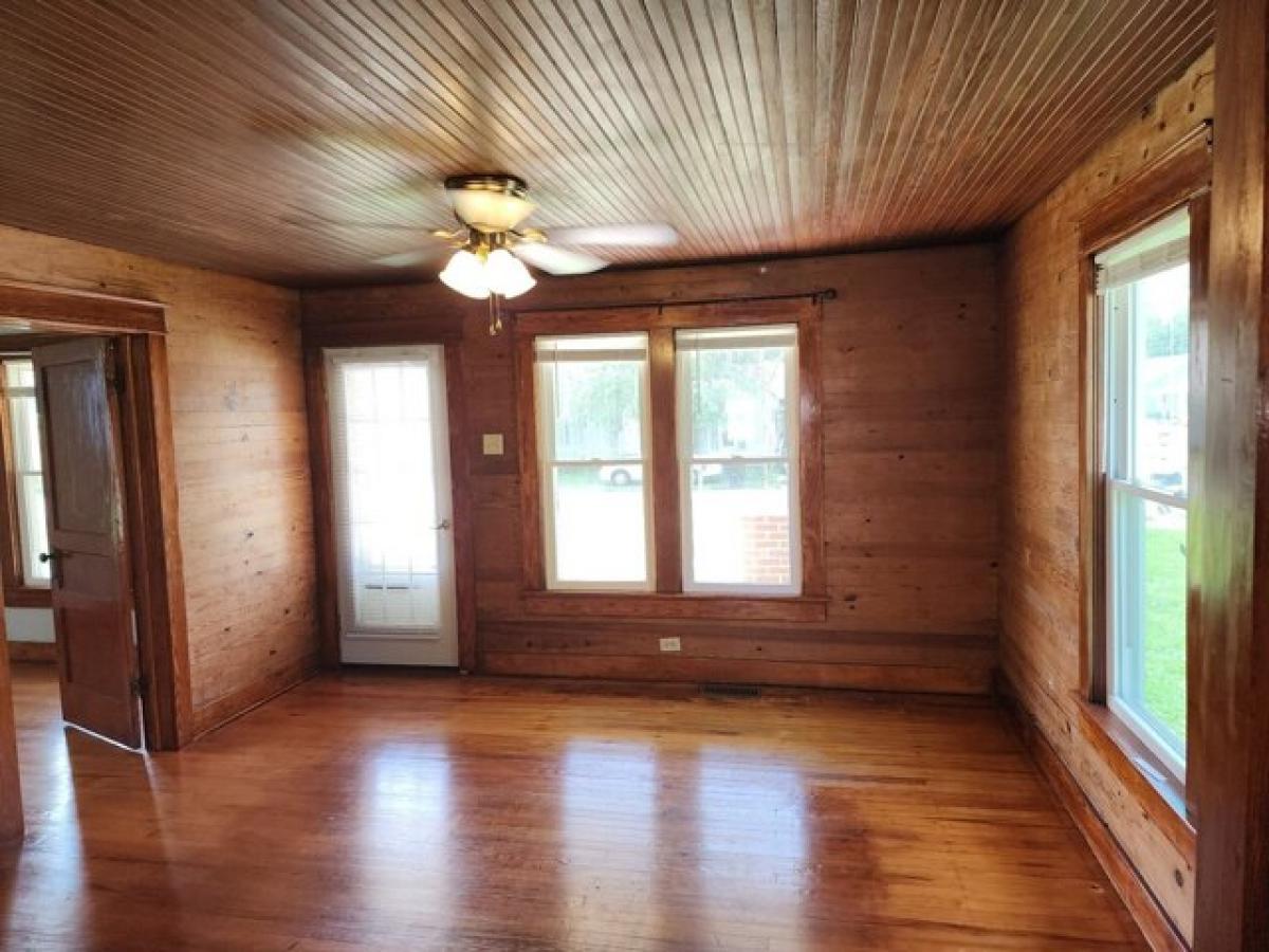 Picture of Home For Rent in Tullahoma, Tennessee, United States