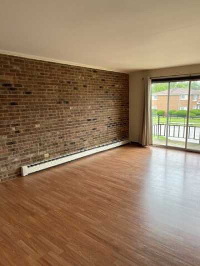 Home For Sale in Homewood, Illinois