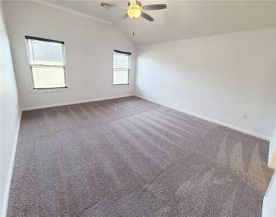 Home For Rent in Yukon, Oklahoma