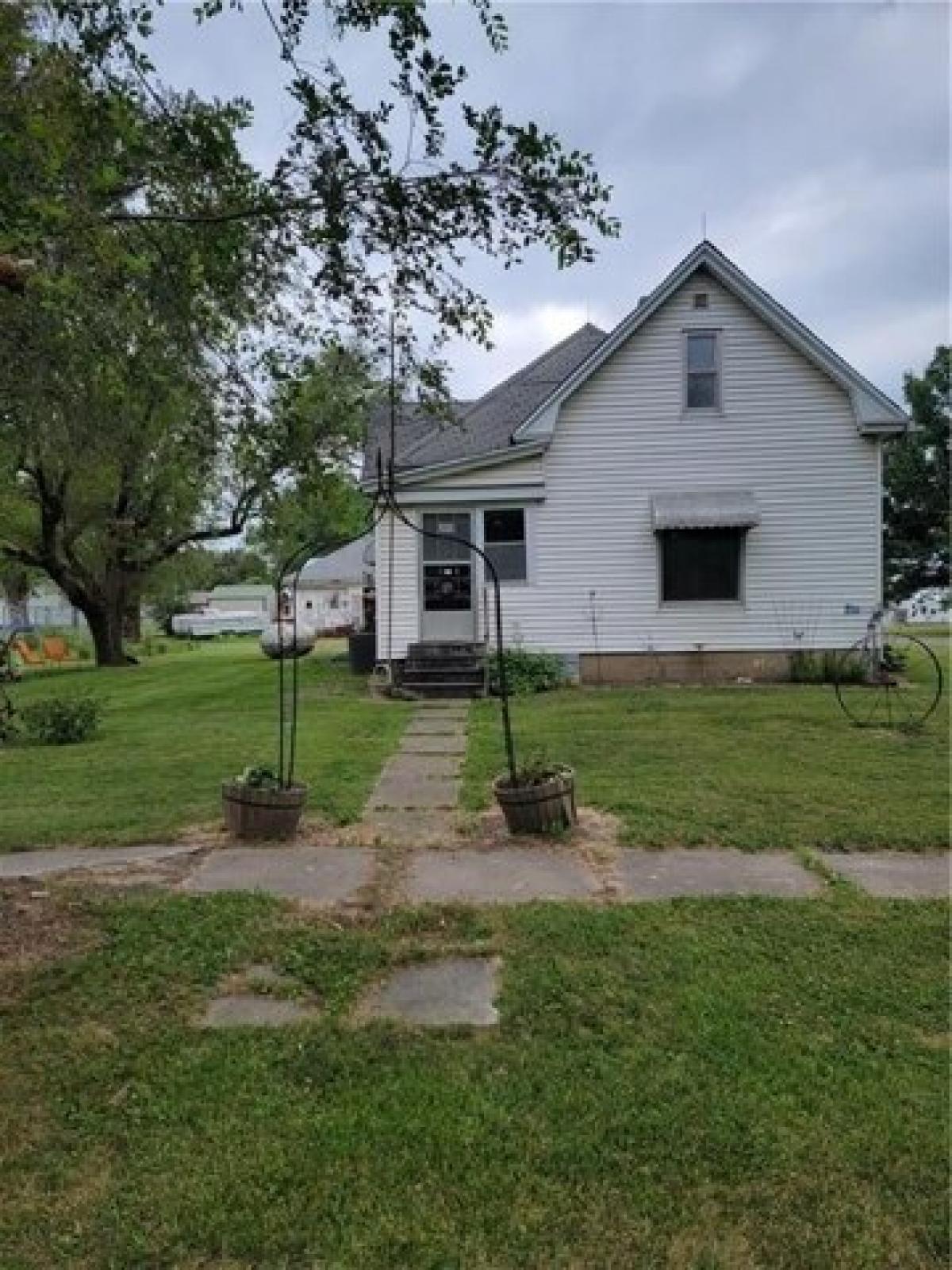 Picture of Home For Sale in Polo, Missouri, United States