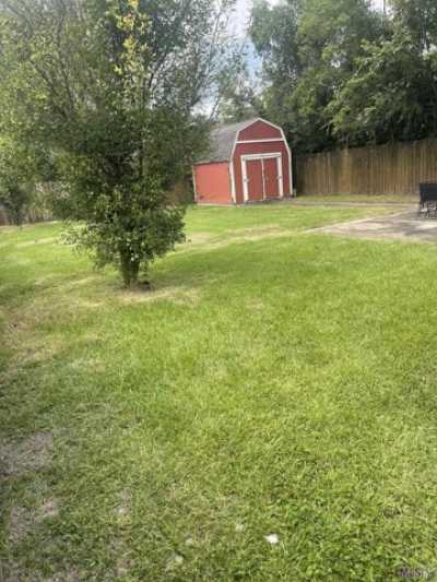 Home For Sale in Gonzales, Louisiana