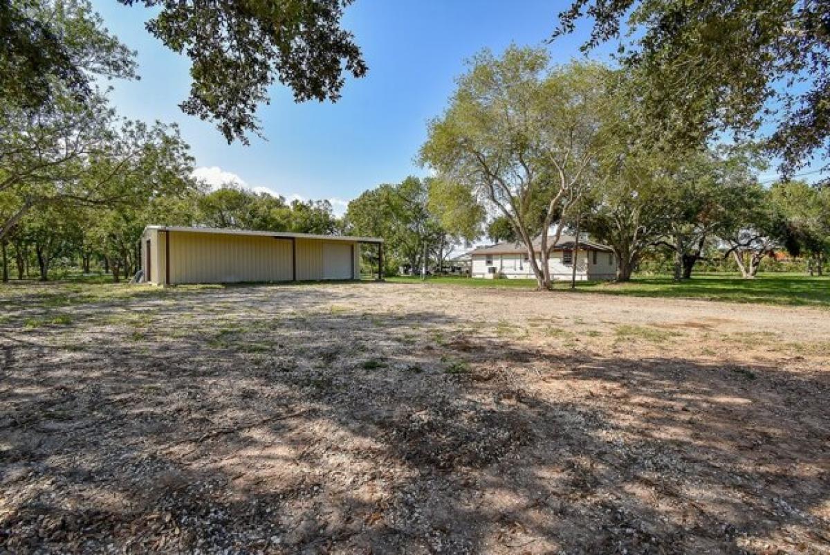 Picture of Home For Sale in Manvel, Texas, United States