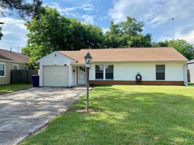 Home For Rent in Texas City, Texas