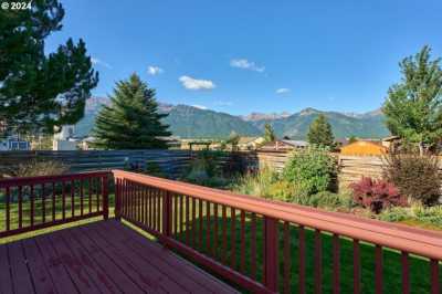 Home For Sale in Joseph, Oregon