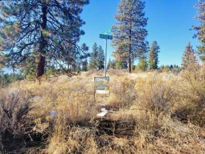 Residential Land For Sale in Chiloquin, Oregon