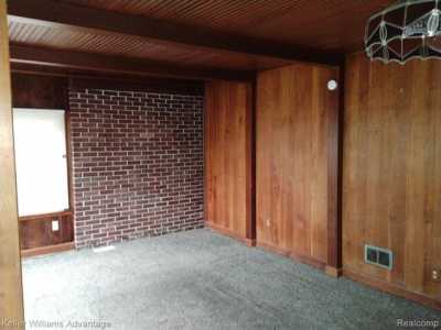 Home For Sale in Taylor, Michigan