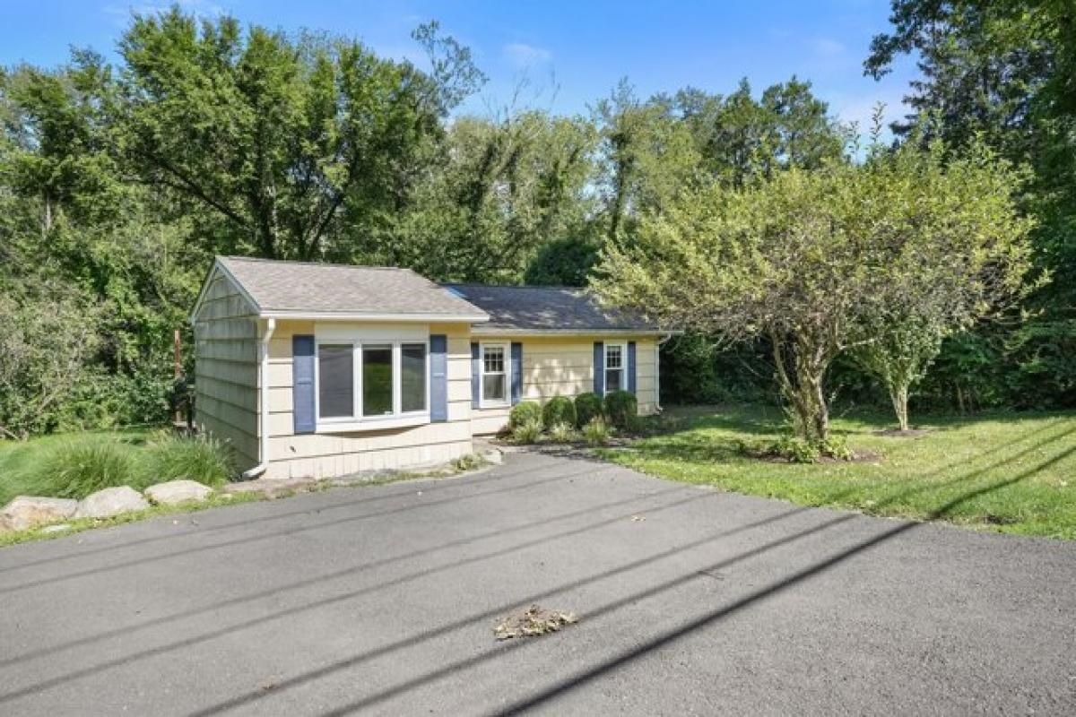 Picture of Home For Rent in Danbury, Connecticut, United States