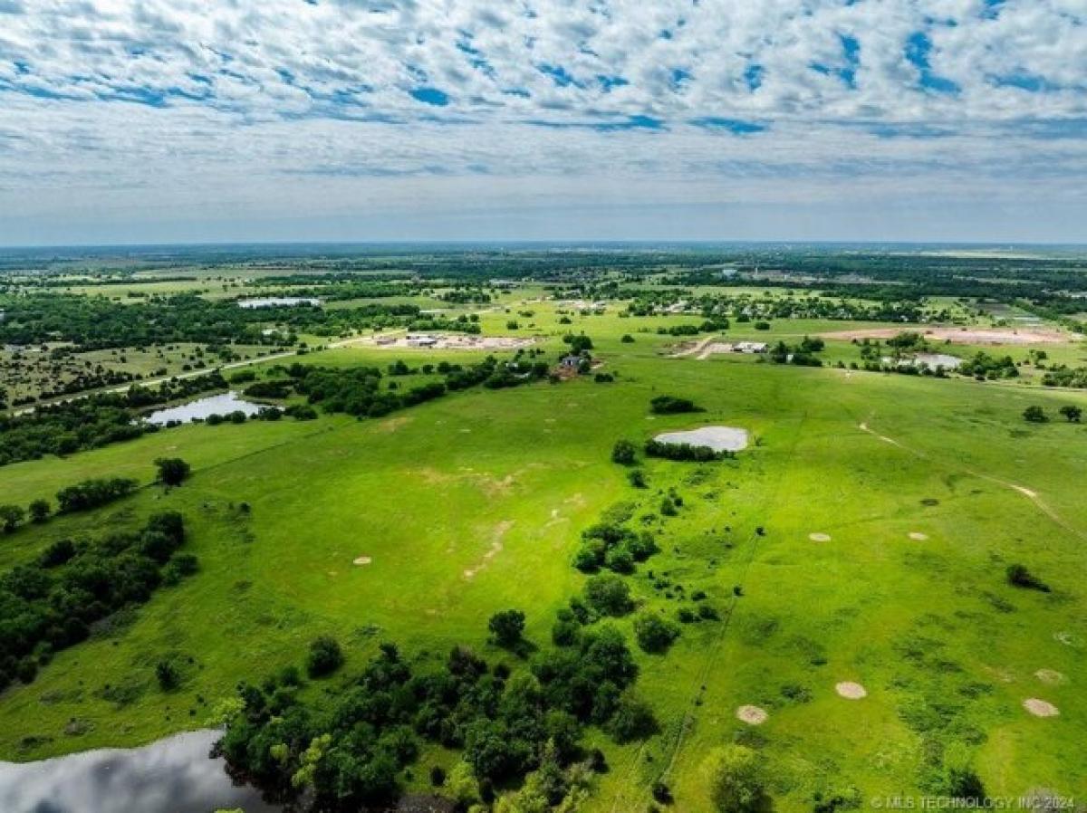 Picture of Residential Land For Sale in Stillwater, Oklahoma, United States