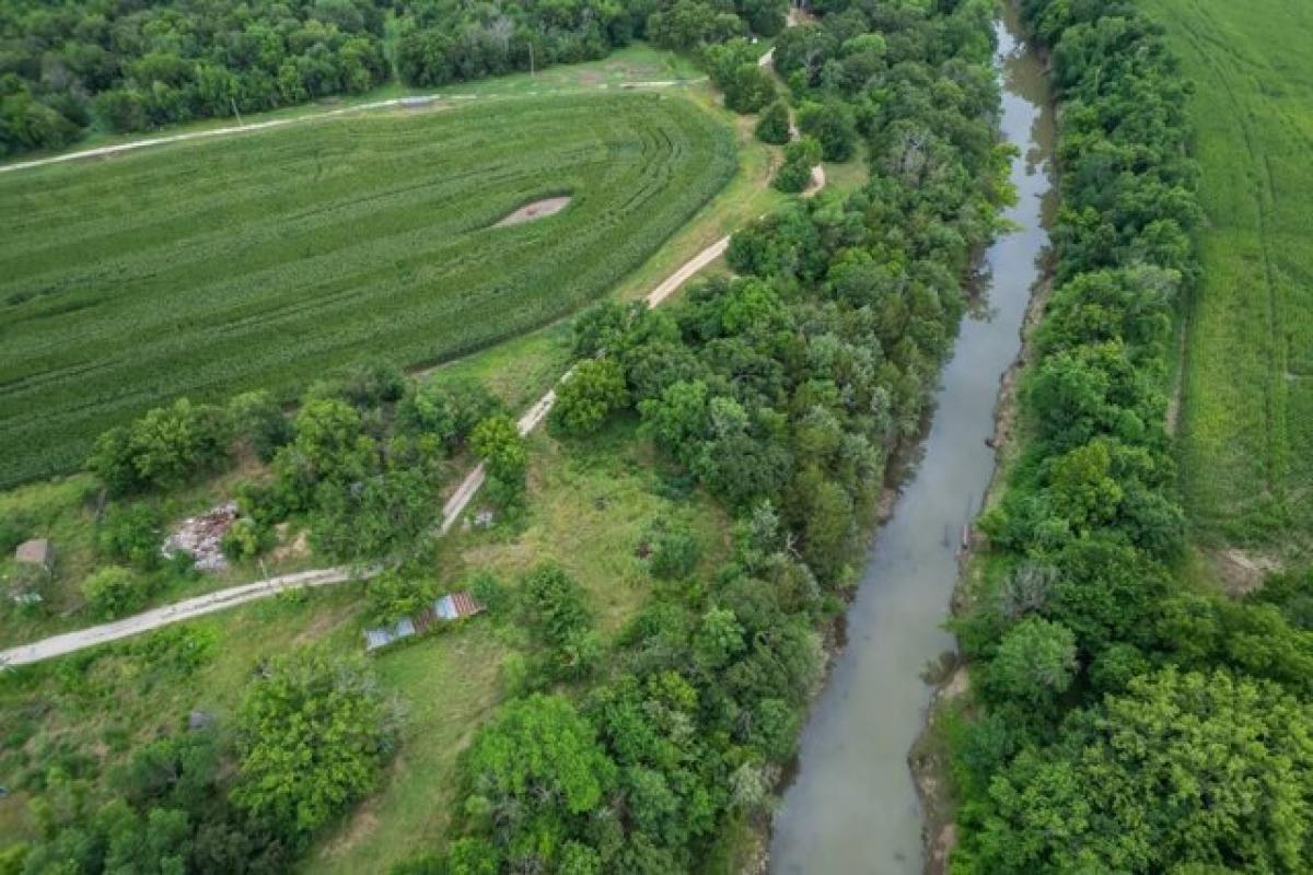 Picture of Residential Land For Sale in Neodesha, Kansas, United States