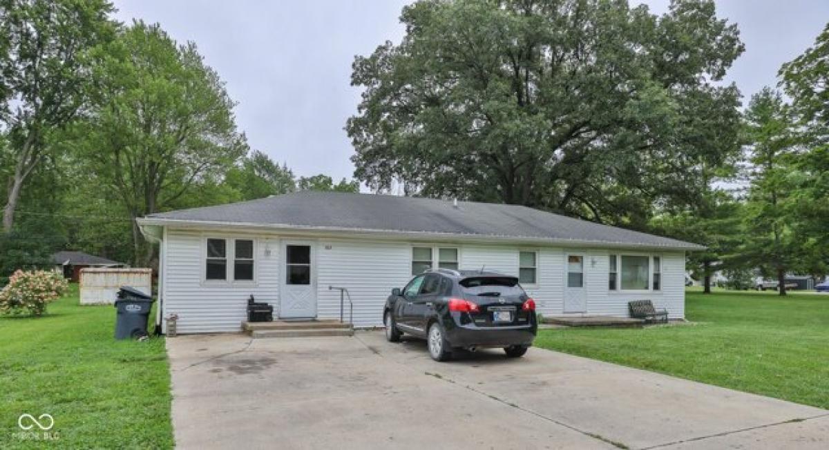 Picture of Home For Sale in Ingalls, Indiana, United States