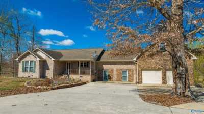 Home For Sale in Sylvania, Alabama