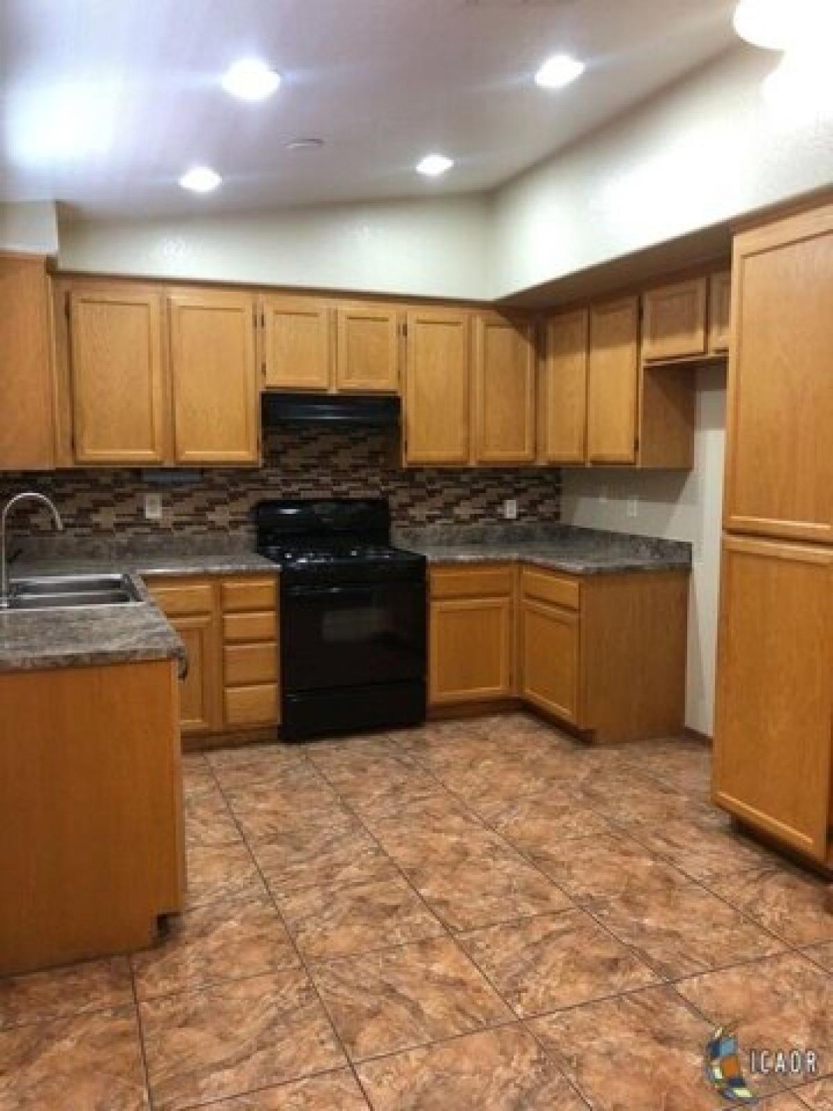 Picture of Home For Rent in Imperial, California, United States