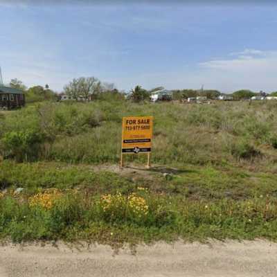 Residential Land For Sale in Hitchcock, Texas