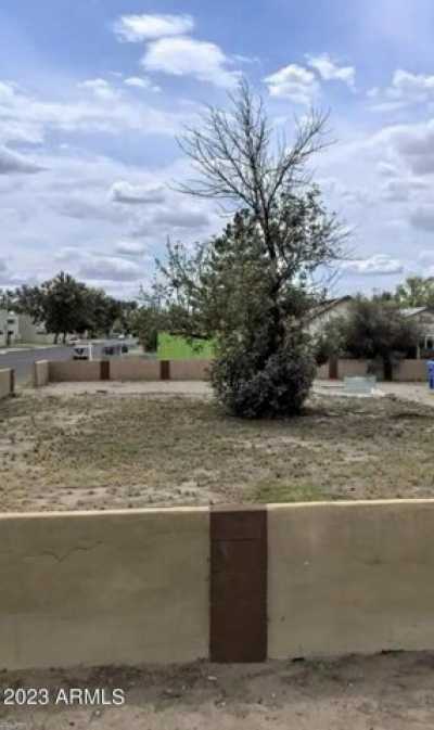 Residential Land For Sale in Phoenix, Arizona