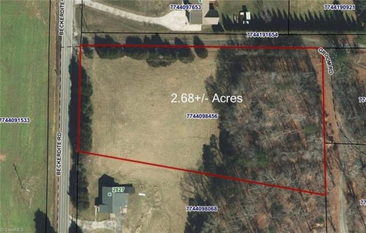 Picture of Residential Land For Sale in Sophia, North Carolina, United States