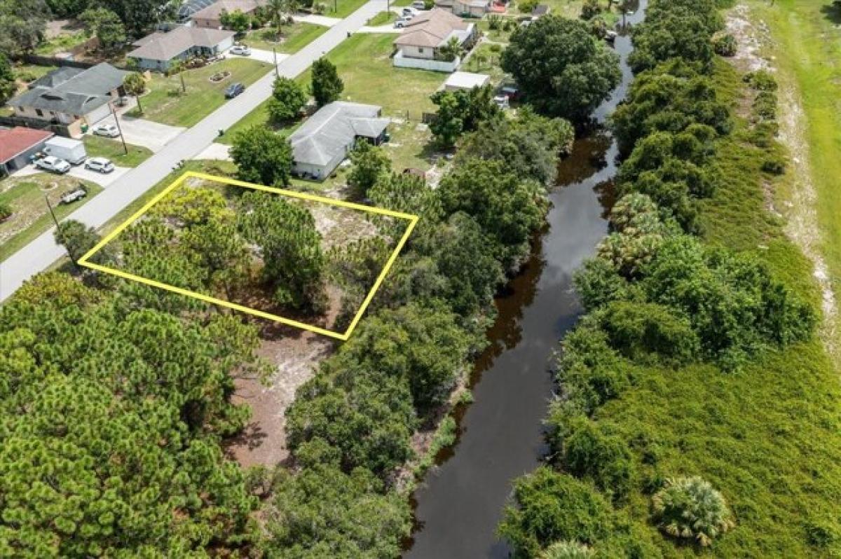 Picture of Residential Land For Sale in Englewood, Florida, United States