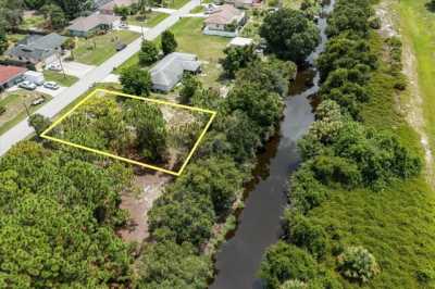 Residential Land For Sale in Englewood, Florida