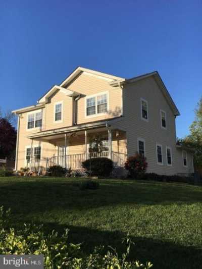 Home For Rent in Falls Church, Virginia