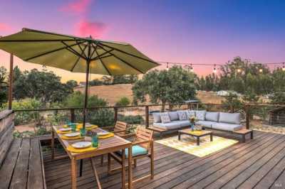 Home For Sale in Cotati, California