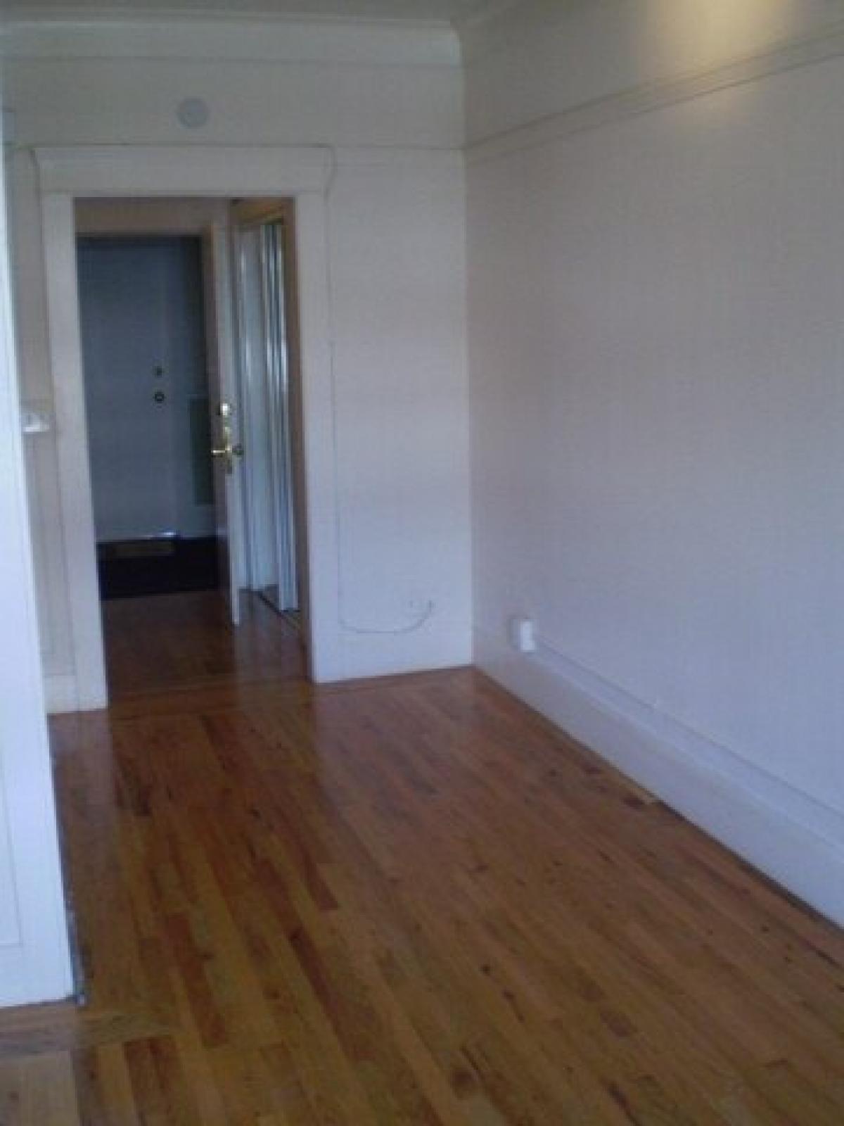 Picture of Apartment For Rent in Oakland, California, United States