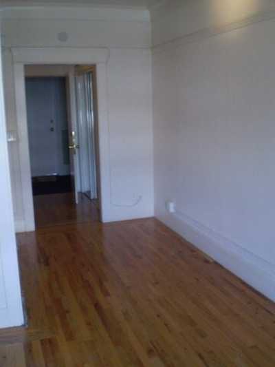 Apartment For Rent in Oakland, California