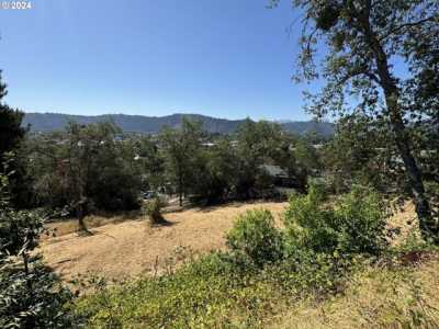 Residential Land For Sale in Winston, Oregon