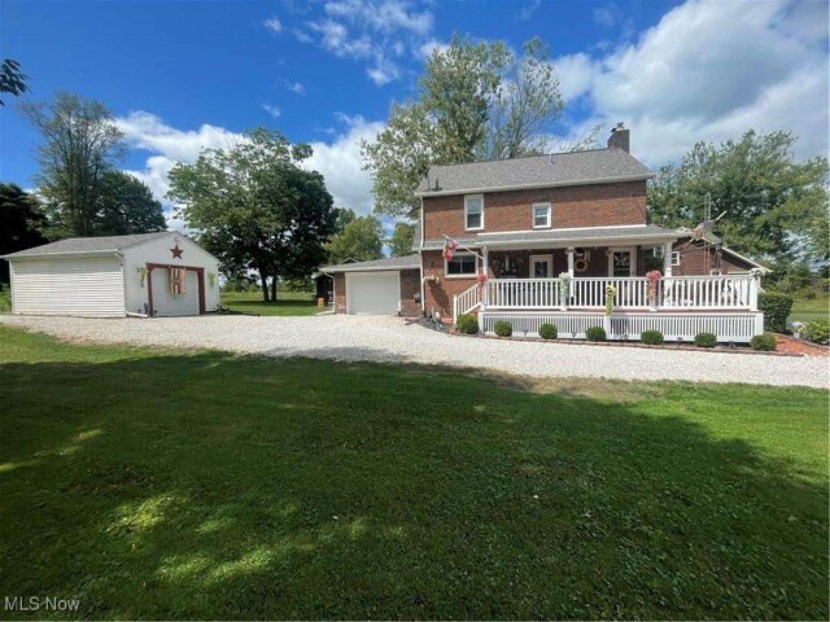 Picture of Home For Sale in Alliance, Ohio, United States