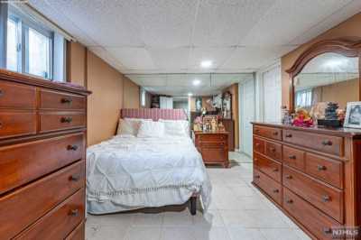 Home For Sale in Bergenfield, New Jersey