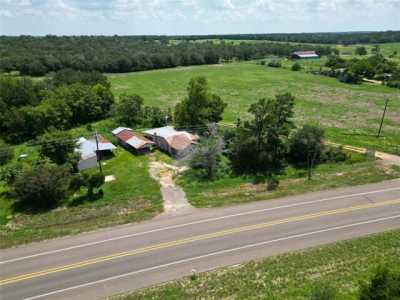 Home For Sale in Rosanky, Texas