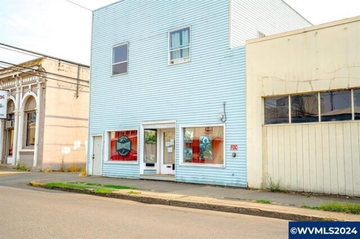 Picture of Home For Sale in Lebanon, Oregon, United States