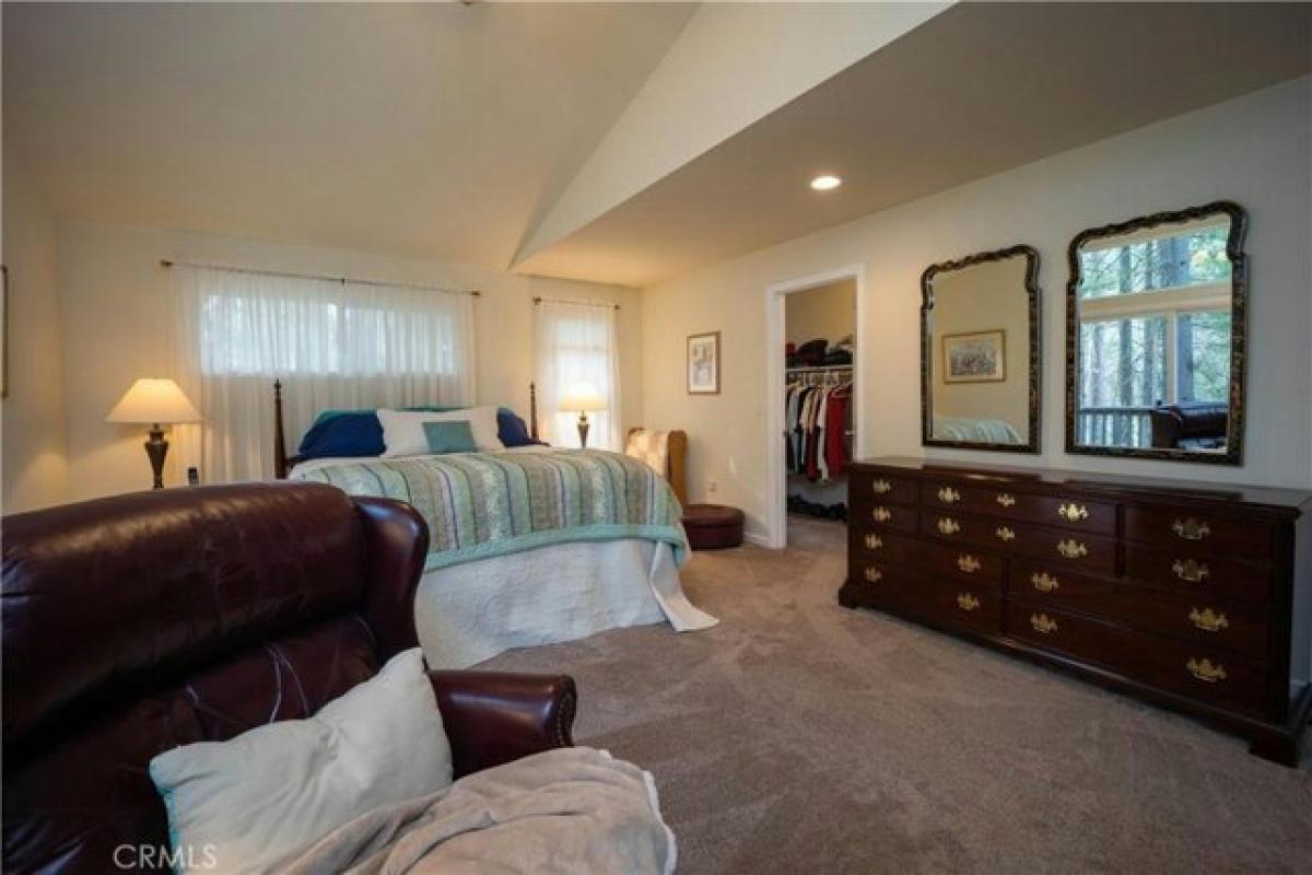 Picture of Home For Sale in Cobb, California, United States