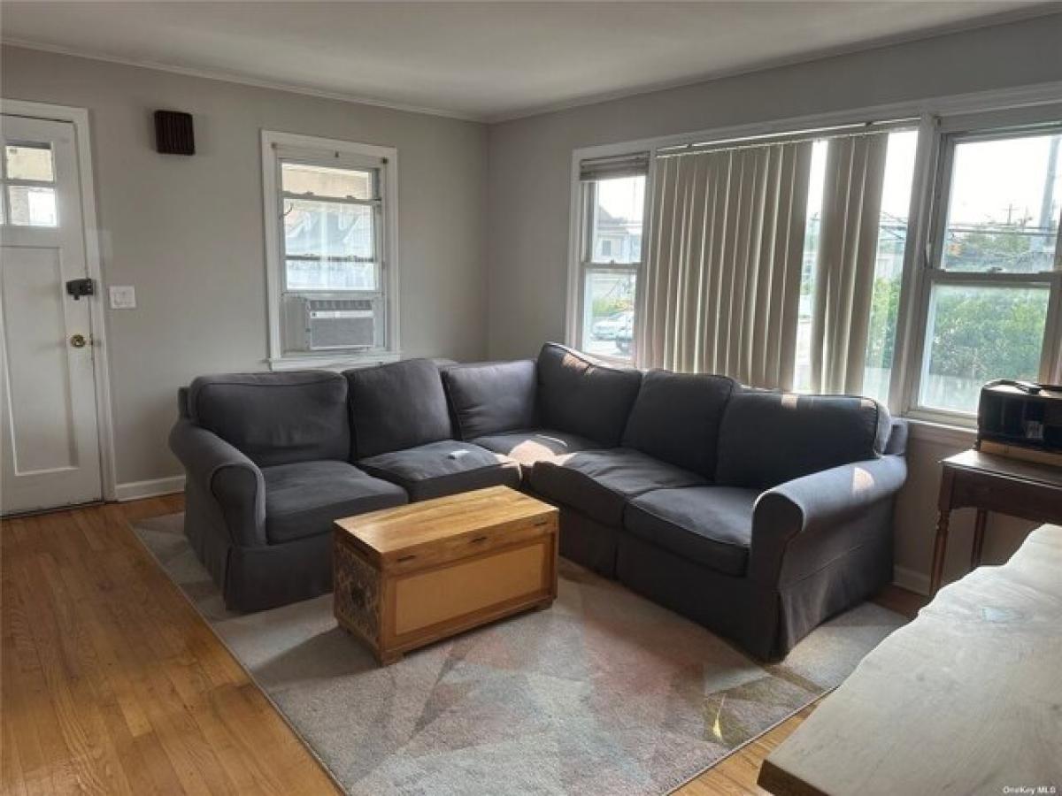 Picture of Apartment For Rent in East Atlantic Beach, New York, United States