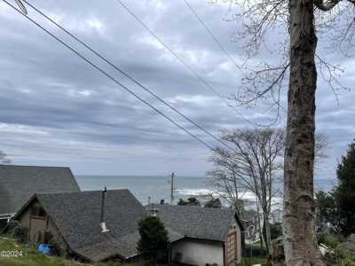 Residential Land For Sale in Depoe Bay, Oregon