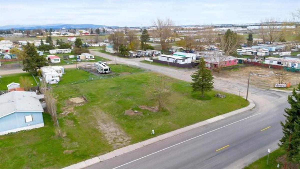 Picture of Residential Land For Sale in Airway Heights, Washington, United States