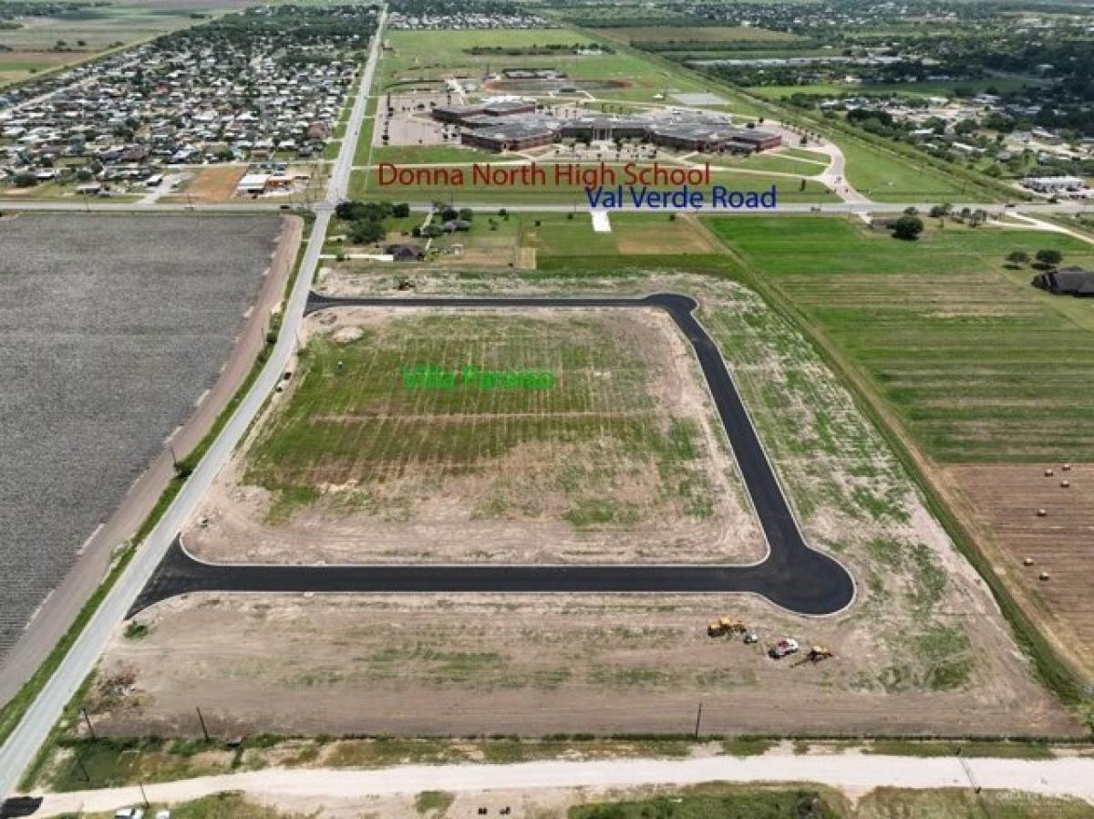 Picture of Residential Land For Sale in Donna, Texas, United States